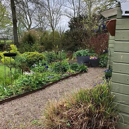 Bed & Breakfast Beemster Tiny House 3*