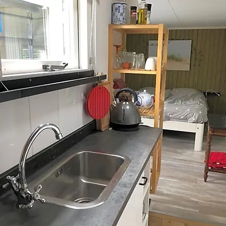 Beemster Tiny House Bed & Breakfast 3*
