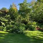 Beemster Tiny House Bed and breakfast 3*